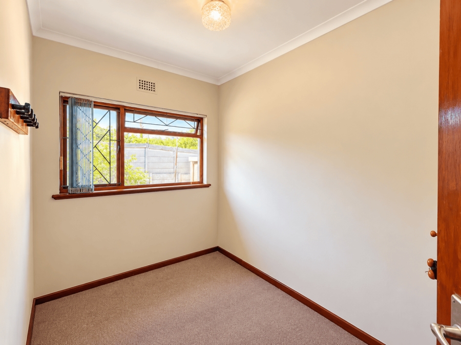 4 Bedroom Property for Sale in Protea Heights Western Cape